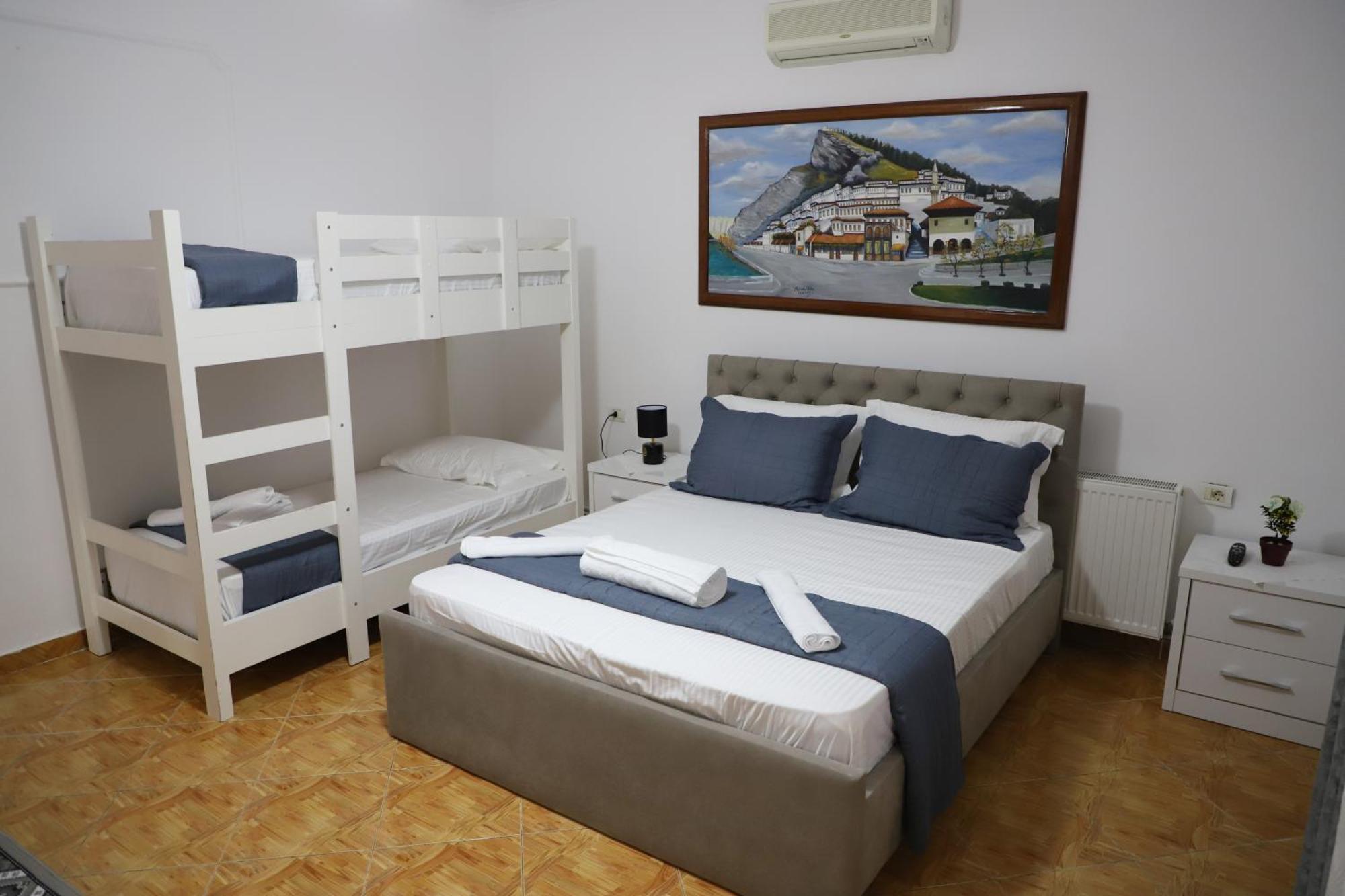 Apartment Xheison Berat Eksteriør bilde
