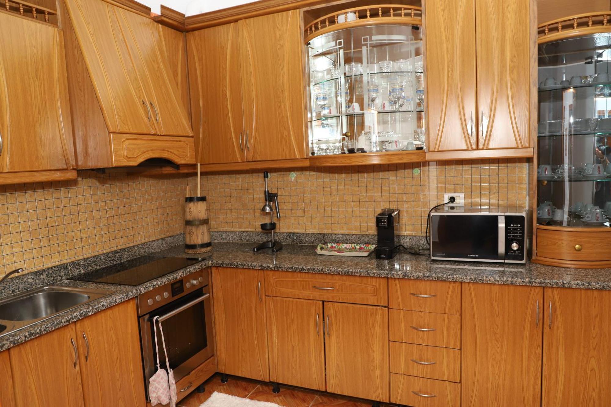 Apartment Xheison Berat Eksteriør bilde
