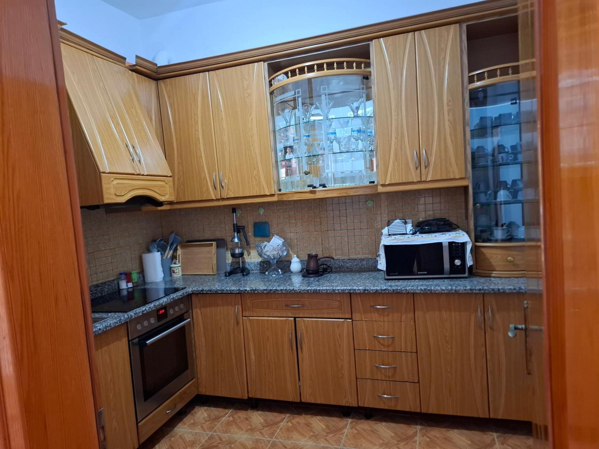 Apartment Xheison Berat Eksteriør bilde